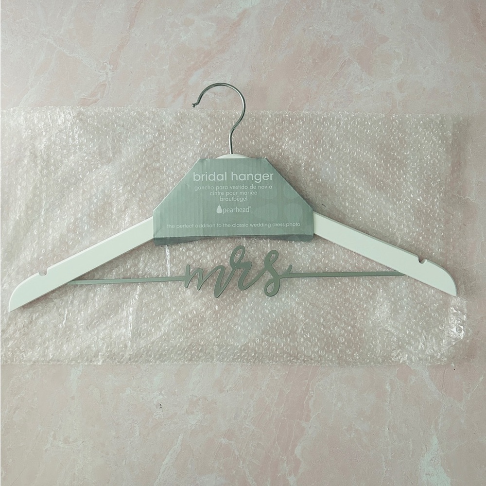 Bridal 'Mrs' Wooden Hanger